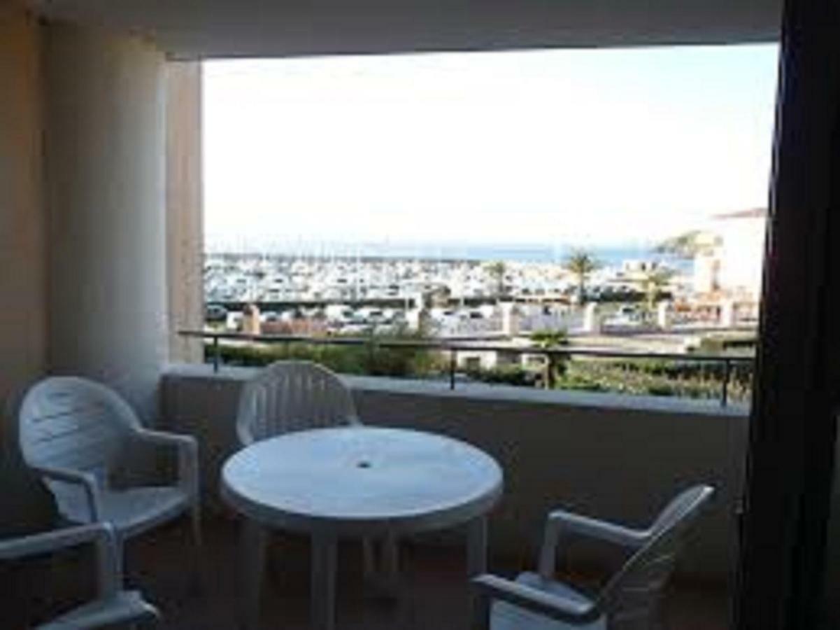 Апартаменты Coudouliere Vue Mer Et Port Сис-Фур-Ле-Пляж Экстерьер фото